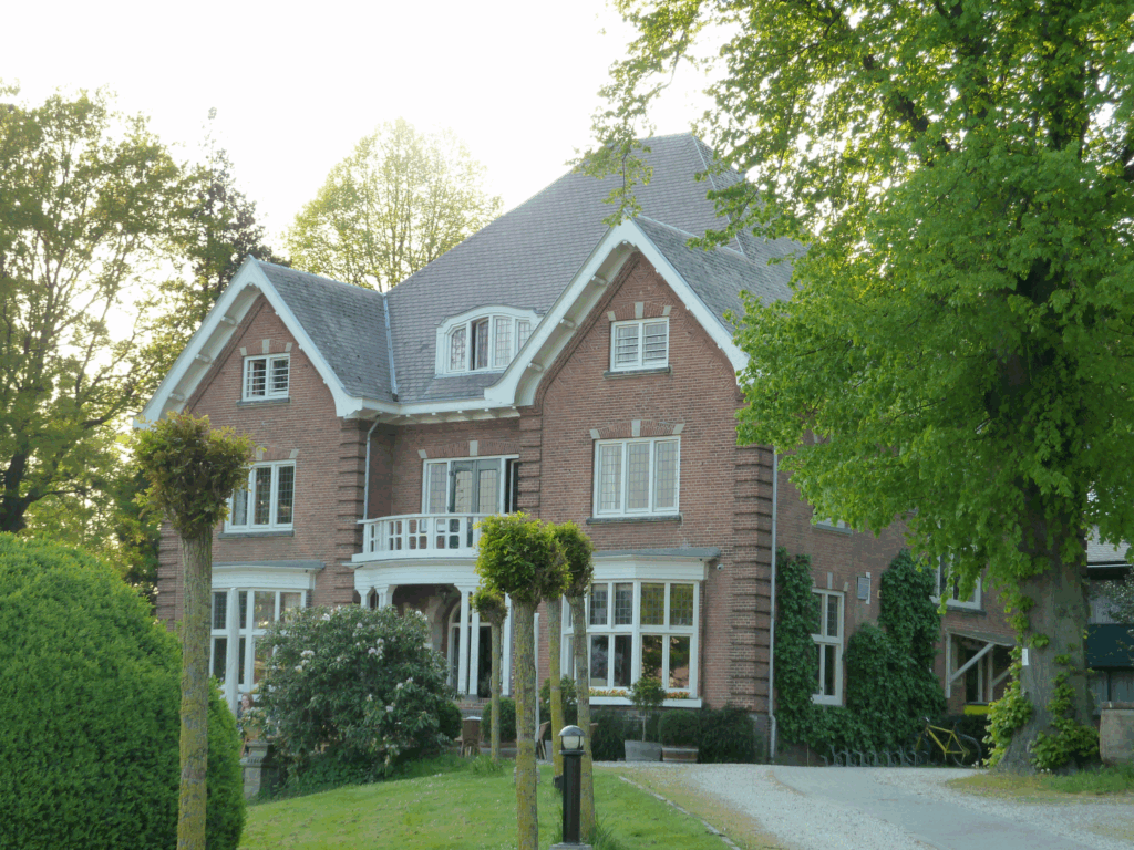 Villa Eikhold in Heerlen, uitvalsbasis voor het fietsklavertje 2026